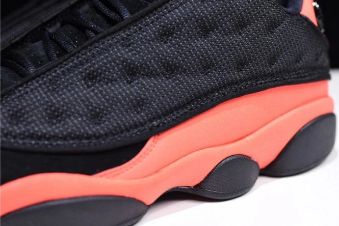 x Infrared Jordan 13 AT3102-006 Air Low Clot Black 0915